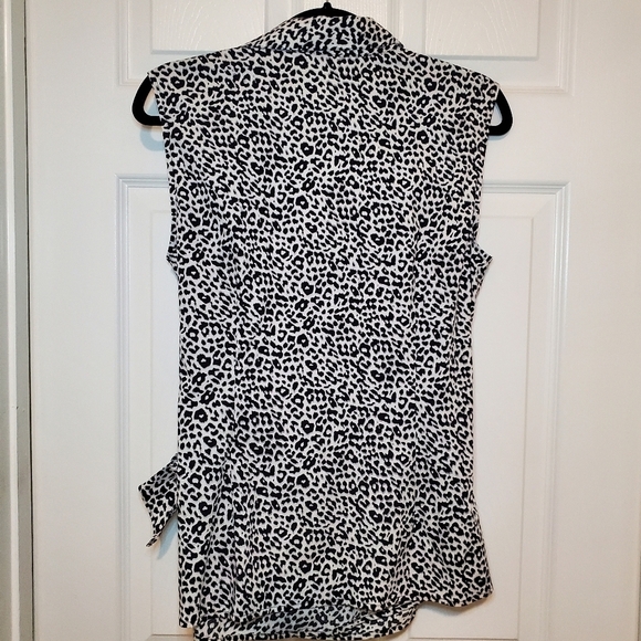 Express Design Studio wrap top Sz L NWOT - Picture 4 of 8